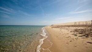 public and private beach travel to qatar